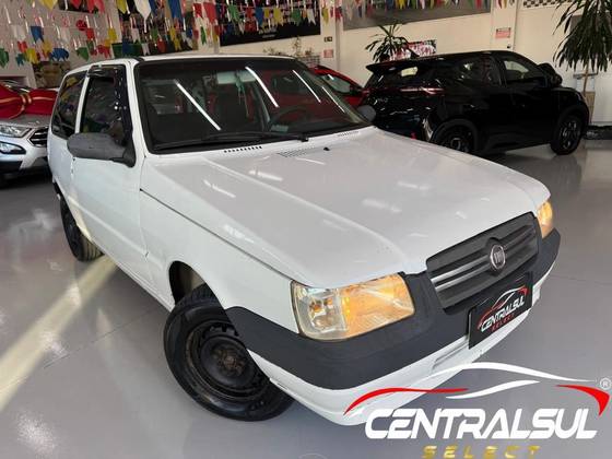 FIAT UNO 1.0 MPI MILLE FIRE ECONOMY 8V FLEX 2P MANUAL FIAT UNO 1.0 MPI MILLE FIRE ECONOMY 8V FLEX 2P MANUAL